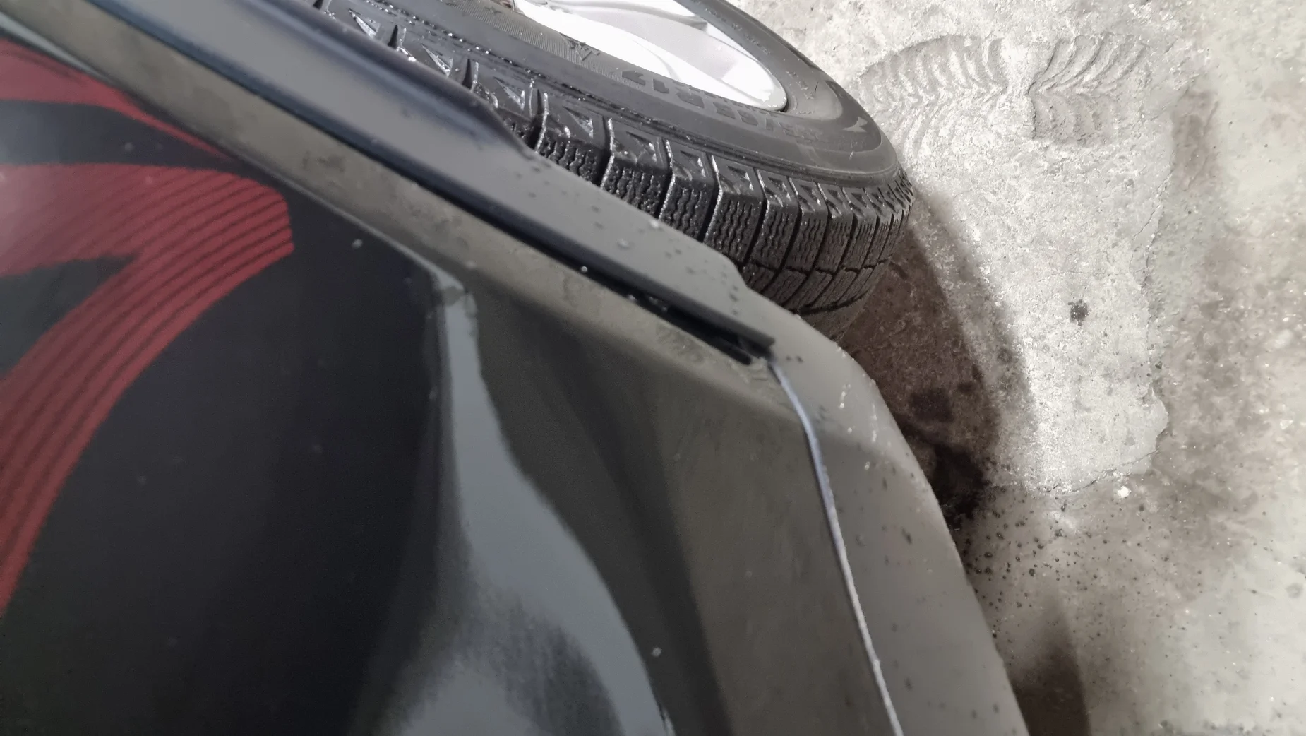 Land Rover Discovery Sport photo